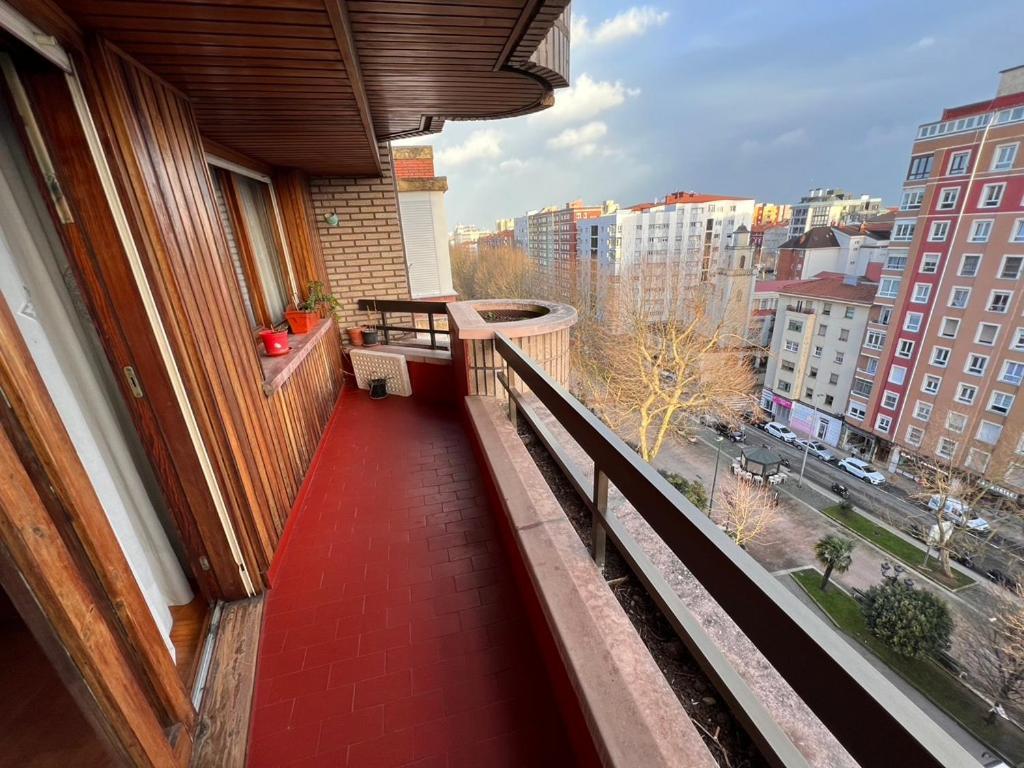 Luminoso Piso Grande Con Garaje En El Centro. Apartamento Santander Exterior foto